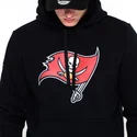 mikiny-s-kapuci-cerna-pullover-hoodie-tampa-bay-buccaneers-nfl-new-era