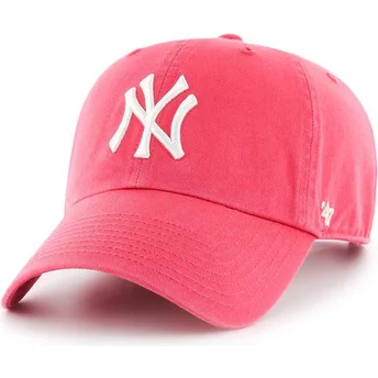 47 Brand Curved Brim New York Yankees MLB Clean Up Bubblegum Cap pink