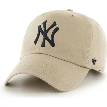 47 Brand Curved Brim Black LogoNew York Yankees MLB Clean Up Beige Cap