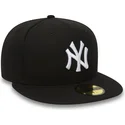 cepice-rovna-cerna-prilehava-59fifty-essential-new-york-yankees-mlb-new-era