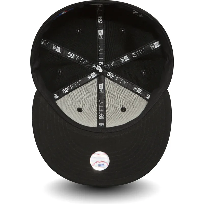 cepice-rovna-cerna-prilehava-59fifty-essential-new-york-yankees-mlb-new-era
