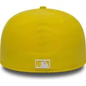 cepice-rovna-zluta-prilehava-59fifty-essential-new-york-yankees-mlb-new-era