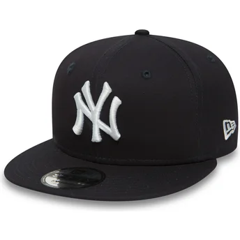 cepice-rovna-namornicka-modra-snapback-ajustable-9fifty-essential-new-york-yankees-mlb-new-era