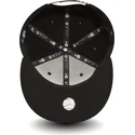 cepice-rovna-cerna-snapback-ajustable-9fifty-white-on-black-new-york-yankees-mlb-new-era