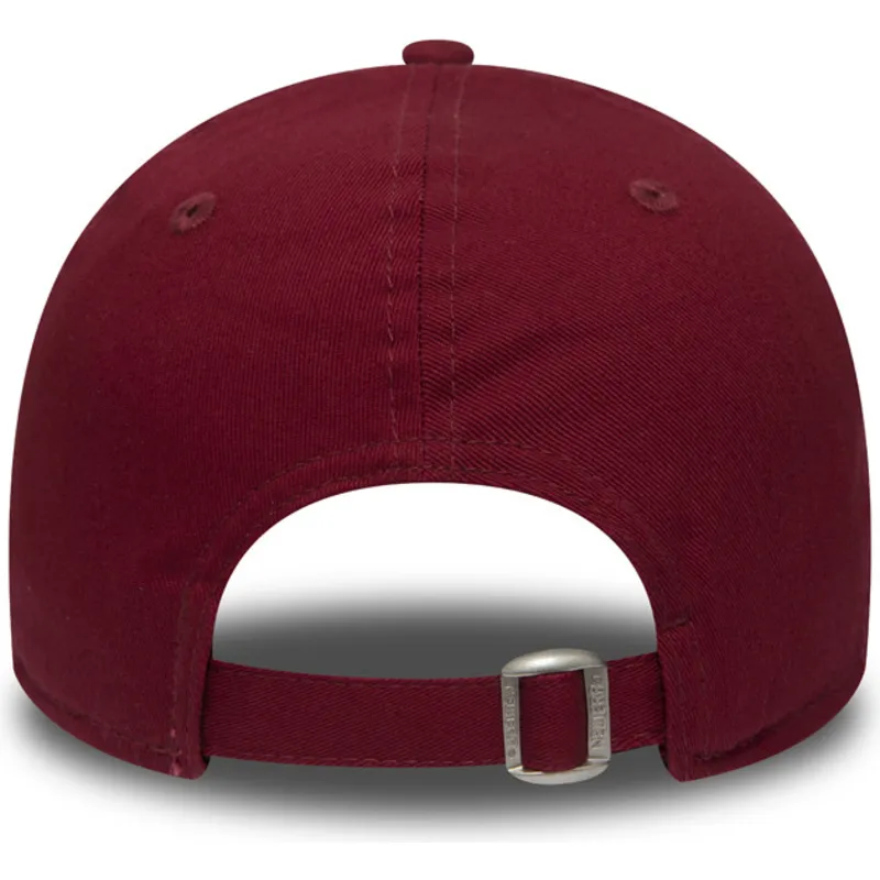 cap-zaoblena-red-adjustable-strap-cardenal-9forty-essential-new-york-yankees-mlb-new-era