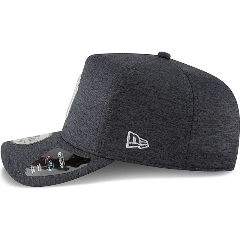 cepice-zaoblena-cerna-snapback-9forty-dry-switch-a-frame-new-york-yankees-mlb-new-era