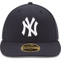 cepice-zaoblena-namornicka-modra-prilehava-59fifty-low-profile-authentic-new-york-yankees-mlb-new-era