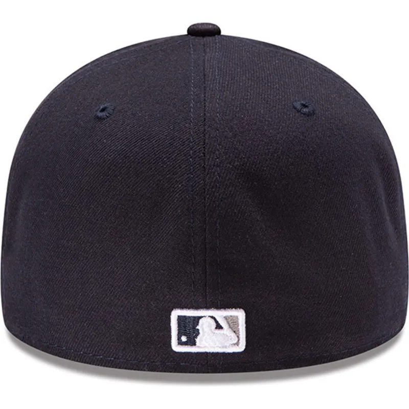 cepice-zaoblena-namornicka-modra-prilehava-59fifty-low-profile-authentic-new-york-yankees-mlb-new-era