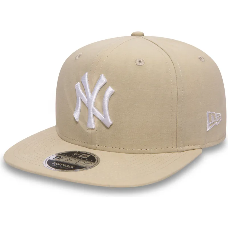 cepice-rovna-ruzova-snapback-9fifty-lightweight-essential-new-york-yankees-mlb-new-era