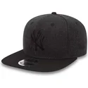 cepice-rovna-cerna-snapback-9fifty-seasonal-heather-new-york-yankees-mlb-new-era