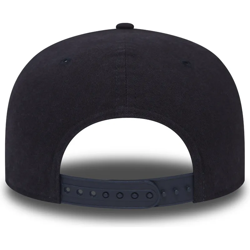 cepice-rovna-namornicka-modra-snapback-9fifty-chain-stitch-cleveland-cavaliers-nba-new-era