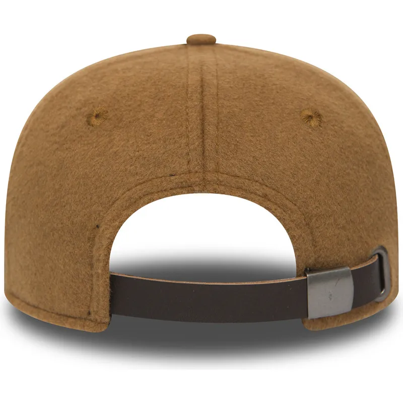 cepice-rovna-hneda-nastavitelny-9fifty-premium-classic-new-era cepice-rovna-hneda-nastavitelny-9fifty-premium-classic-new-era