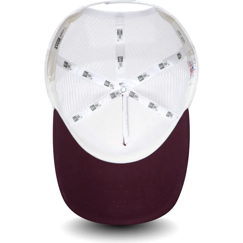 cepice-zaoblena-cervena-snapback-oro-9forty-essential-new-york-yankees-mlb-new-era