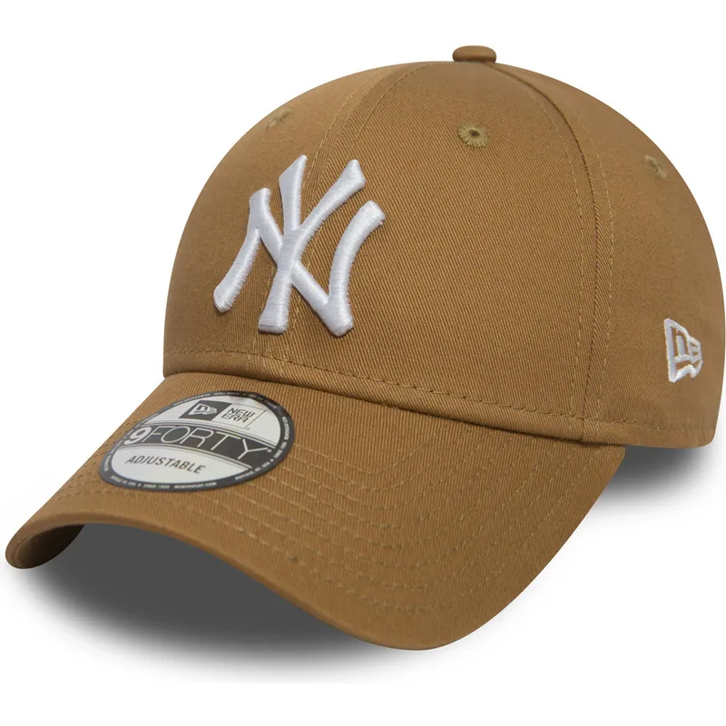 cepice-zaoblena-hneda-nastavitelny-9forty-essential-new-york-yankees-mlb-new-era