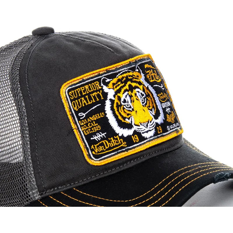 cepice-zaoblena-seda-snapback-truck13-von-dutch