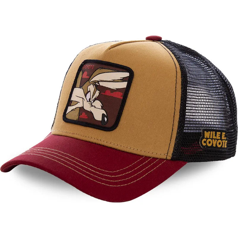 trucker-cap-braun-schwarz-und-rot-coyote-coy2-looney-tunes-von-capslab