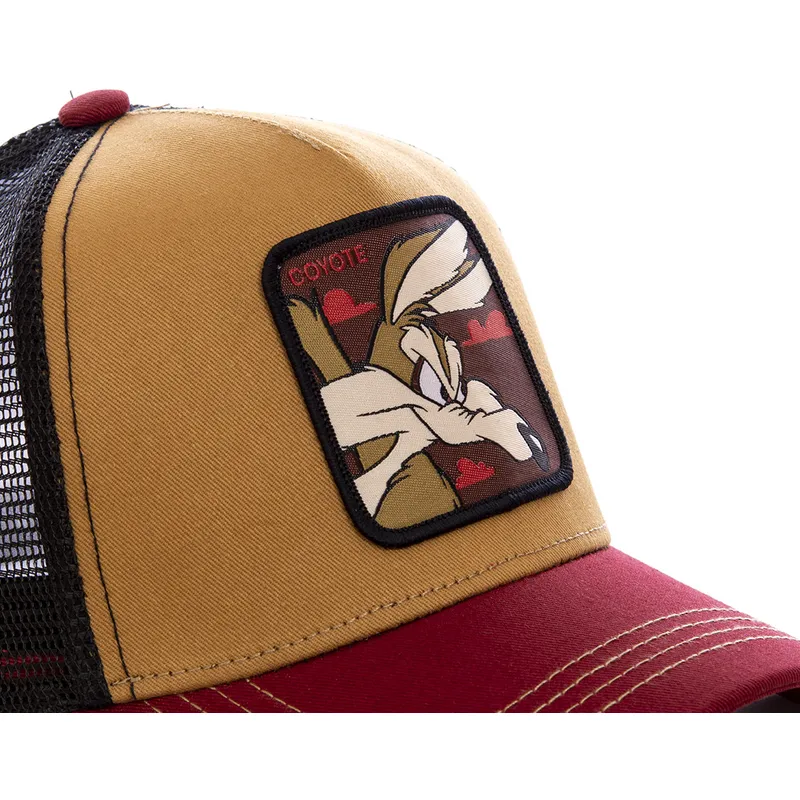 cepice-zaoblena-hneda-snapback-coy2-kojot-looney-tunes-capslab