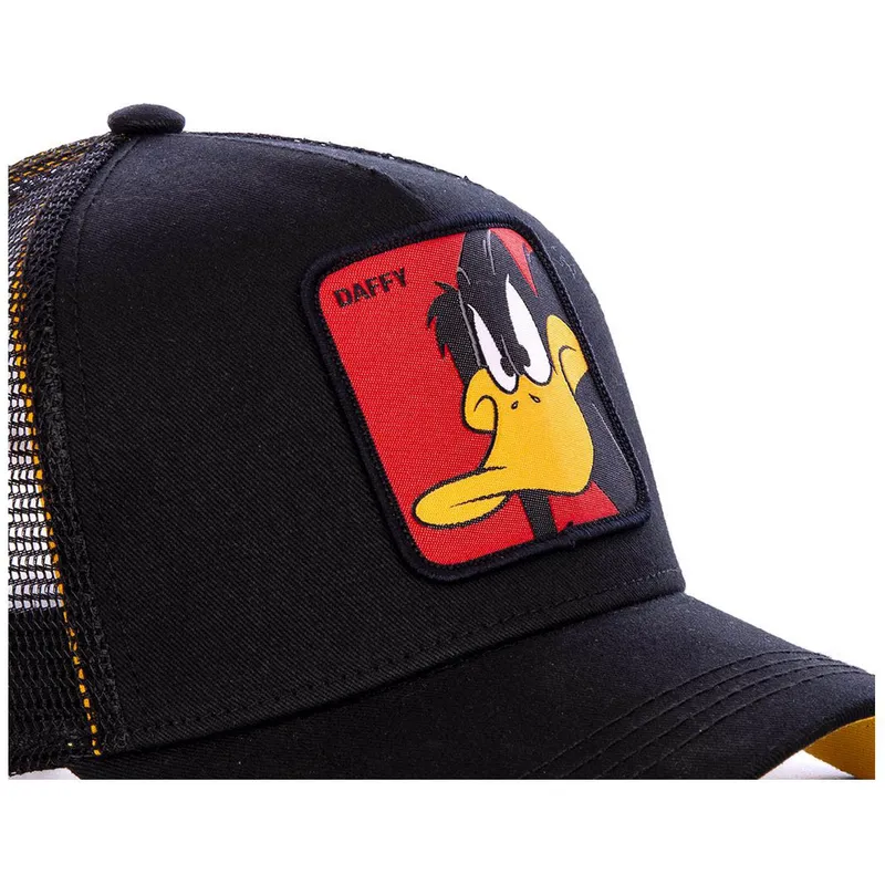 cepice-zaoblena-cerna-snapback-daf1-kacer-duffy-looney-tunes-capslab