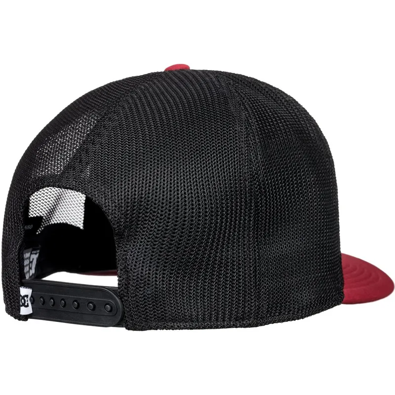 cepice-zaoblena-cervena-snapback-vested-up-dc-shoes