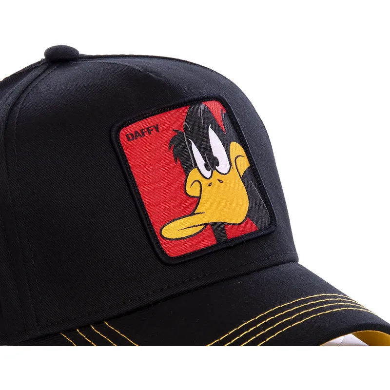 cepice-zaoblena-cerna-snapback-daf3-kacer-duffy-looney-tunes-capslab