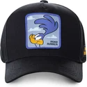schwarze-snapback-kappe-mit-gebogenem-schirm-correcaminos-roa3-looney-tunes-von-capslab