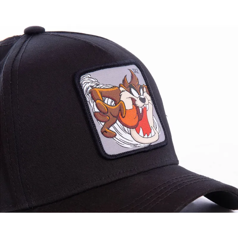 cepice-zaoblena-cerna-snapback-tasmansky-cert-looney-tunes-capslab