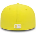 cepice-rovna-zluta-prilehava-59fifty-essential-new-york-yankees-mlb-new-era