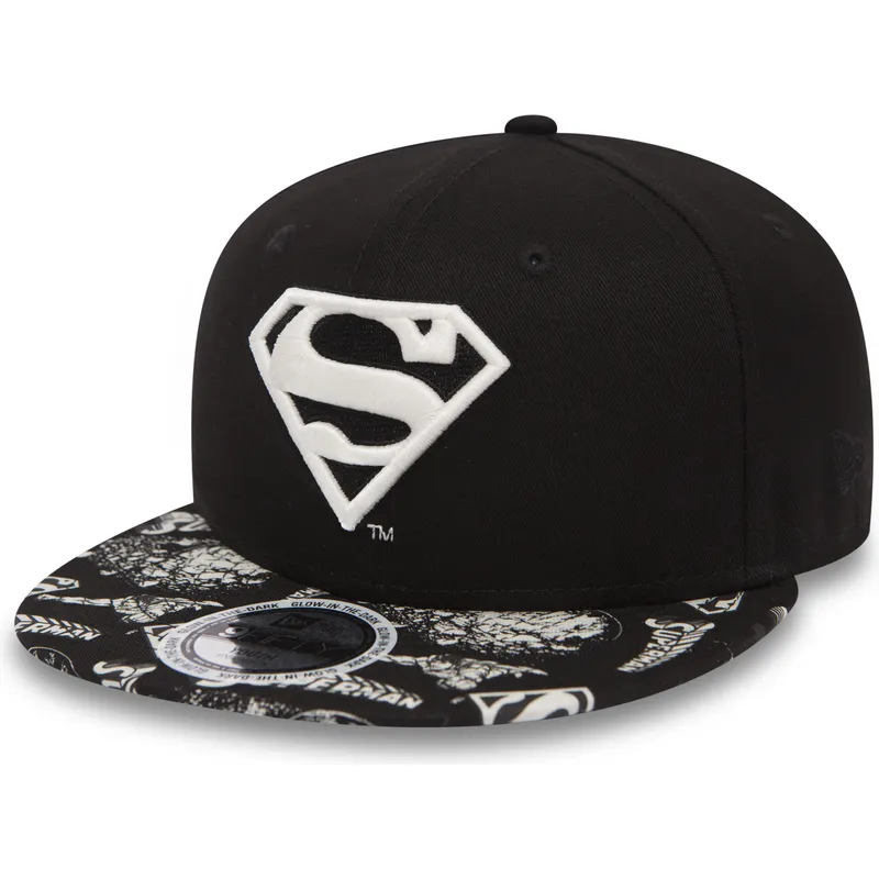 cepice-rovna-cerna-snapback-pro-deti-9fifty-gitd-superman-warner-bros-new-era