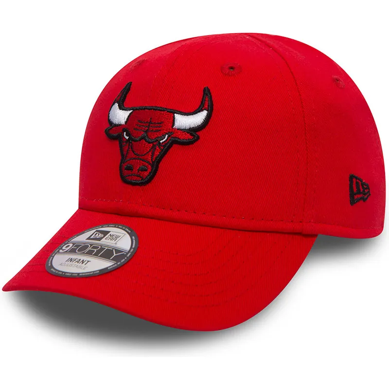 cepice-zaoblena-cervena-nastavitelny-pro-deti-9forty-essential-chicago-bulls-nba-new-era