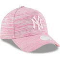 cepice-zaoblena-ruzova-snapback-ajustable-9forty-a-frame-engineered-fit-new-york-yankees-mlb-new-era