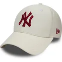cepice-zaoblena-bila-snapback-9fifty-nylon-pre-curved-fit-new-york-yankees-mlb-new-era