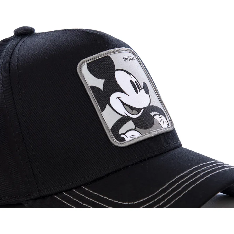 cepice-zaoblena-cerna-snapback-mic3-mickey-mouse-disney-capslab