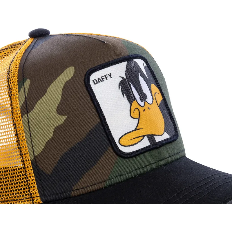 cepice-zaoblena-maskacova-snapback-daf4-kacer-duffy-looney-tunes-capslab