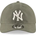 cepice-zaoblena-zelena-nastavitelny-9twenty-nylon-packable-new-york-yankees-mlb-new-era