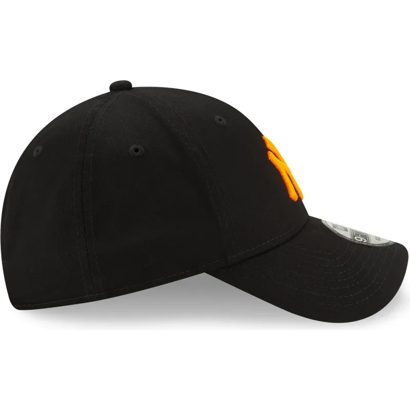 cepice-zaoblena-cerna-nastavitelny-9forty-league-essential-neon-new-york-yankees-mlb-new-era