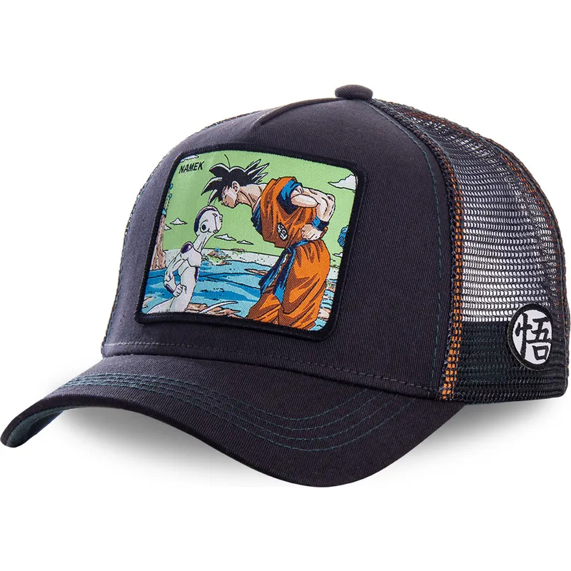 gorra-trucker-dunkelblau-goku-vs-frieza-namek-nam3-dragon-ball-von-capslab