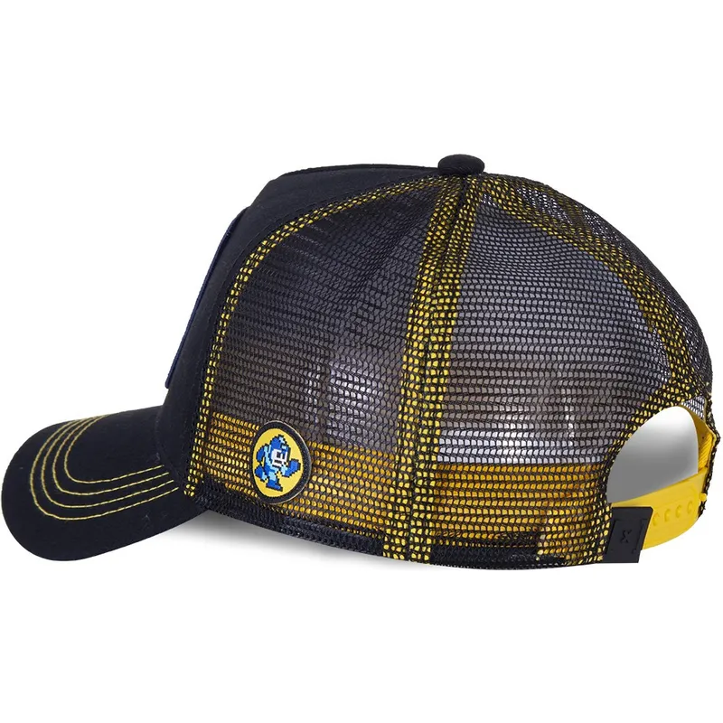 cepice-zaoblena-cerna-snapback-her2-mega-man-capslab
