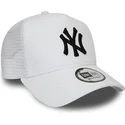cepice-zaoblena-zadne-zvire-bila-snapback-essential-a-frame-new-york-yankees-mlb-new-era