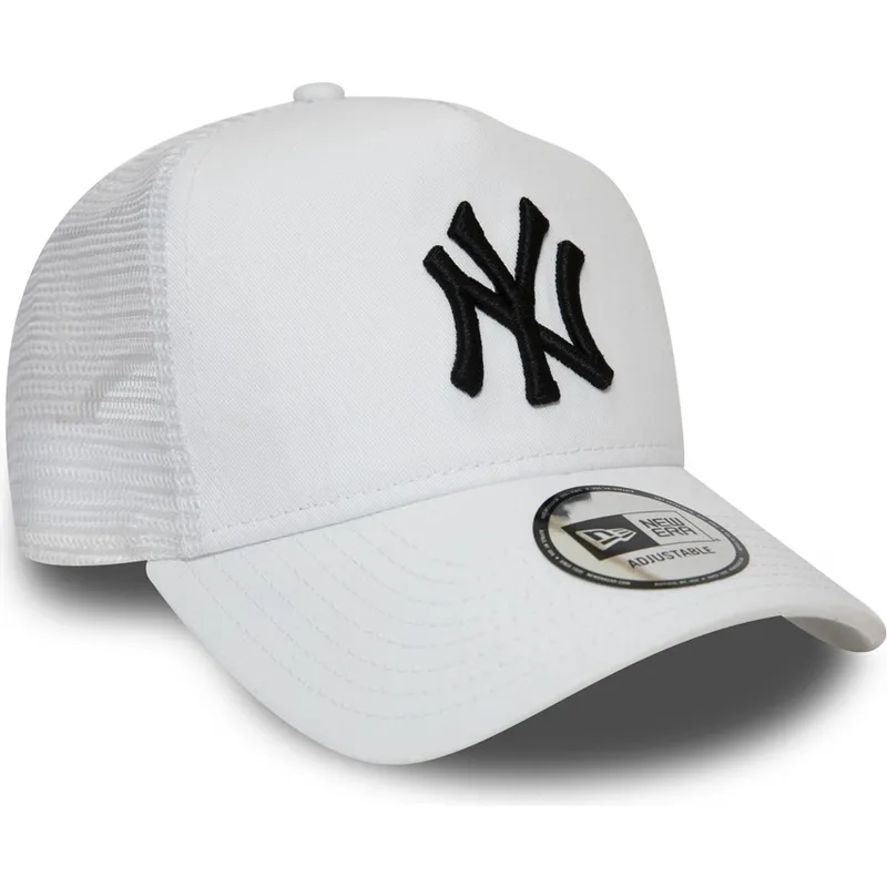 cepice-zaoblena-bila-snapback-essential-a-frame-new-york-yankees-mlb-new-era