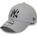 cepice-zaoblena-seda-nastavitelny-9forty-camo-infill-new-york-yankees-mlb-new-era