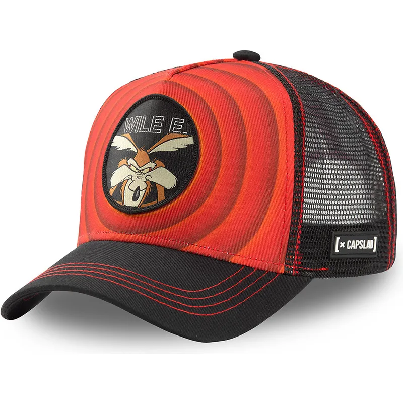 rote-und-schwarze-trucker-kappe-coyote-bullseye-color-rings-wil1-looney-tunes-von-capslab