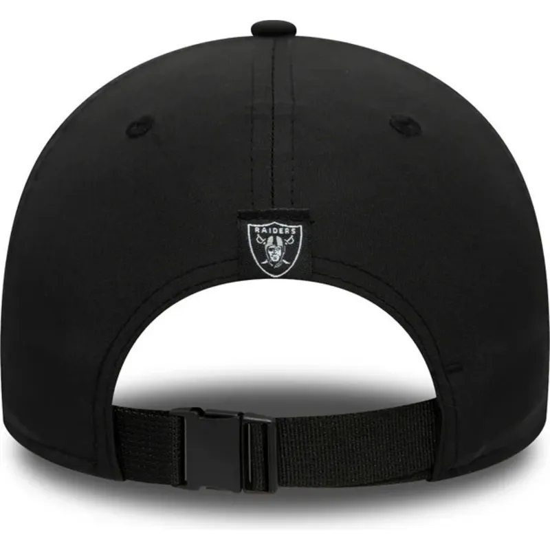 cepice-zaoblena-cerna-nastavitelny-9forty-team-flag-las-vegas-raiders-nfl-new-era cepice-zaoblena-cerna-nastavitelny-9forty-team-flag-las-vegas-raiders-nfl-new-era
