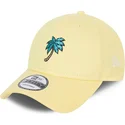 gelbe-verstellbare-9forty-sports-palm-tree-kappe-mit-gebogenem-schirm-von-new-era