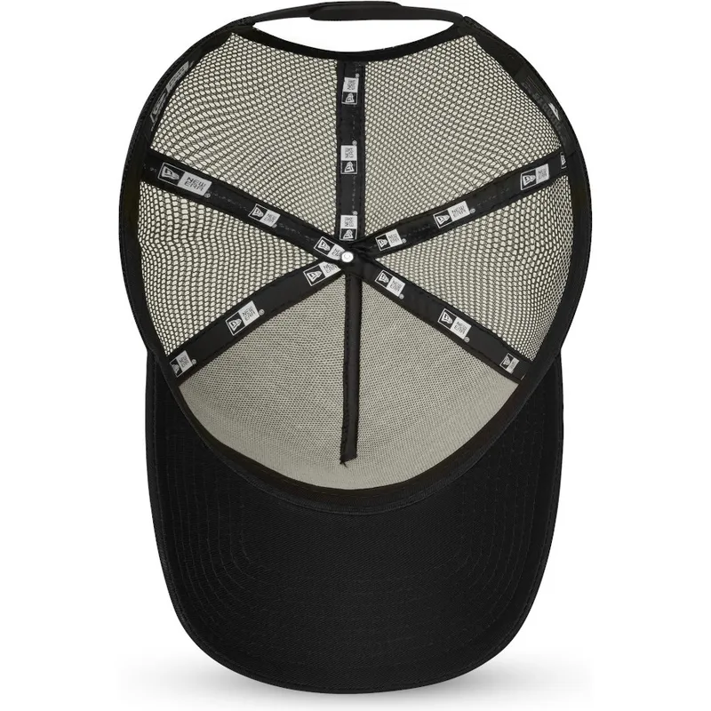 cap-zaoblena-black-snapback-9forty-new-era