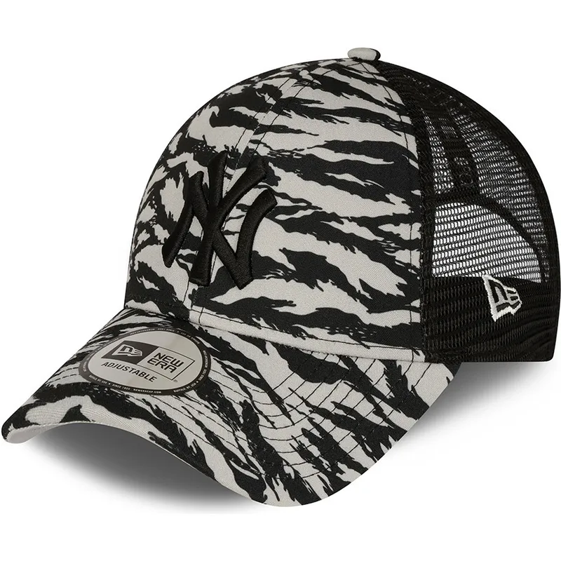 cepice-zaoblena-seda-snapback-9forty-tiger-print-new-york-yankees-mlb-new-era