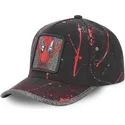 schwarze-und-rote-verstellbare-curved-cap-deadpool-tag-dea-marvel-comics-von-capslab