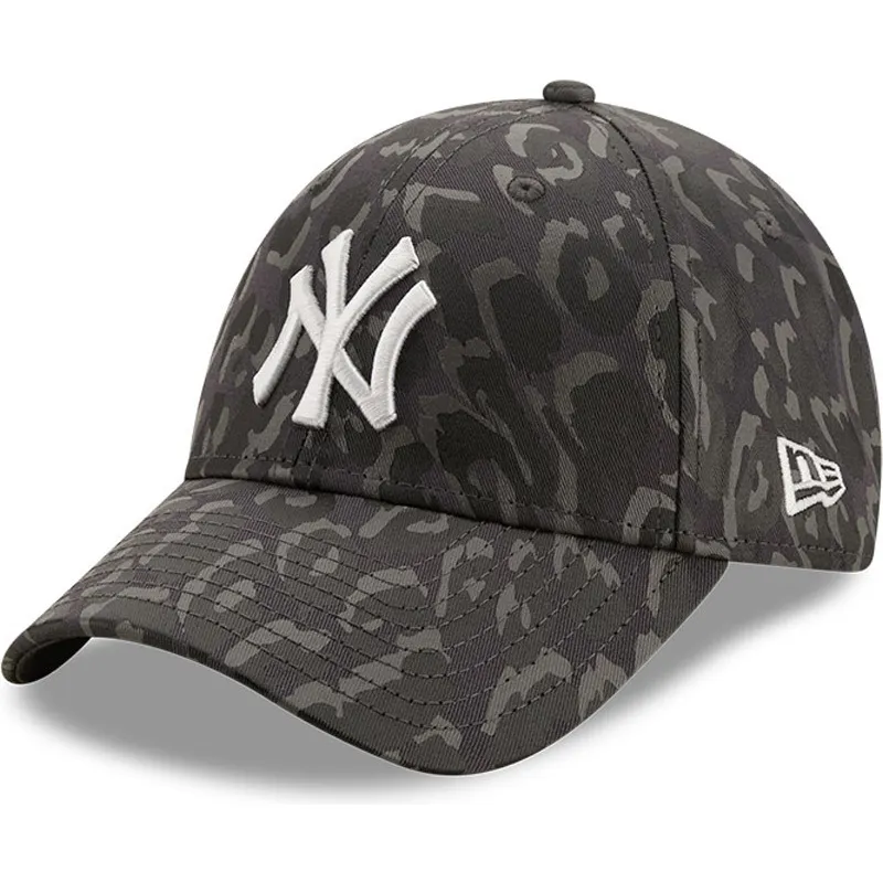 cepice-zaoblena-maskacova-nastavitelny-pasek-9forty-all-over-camo-new-york-yankees-mlb-new-era