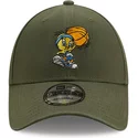 new-era-curved-brim-tweety-9forty-character-sports-looney-tunes-green-adjustable-cap