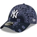cepice-zaoblena-namornicka-modra-nastavitelny-9forty-paisley-print-new-york-yankees-mlb-new-era