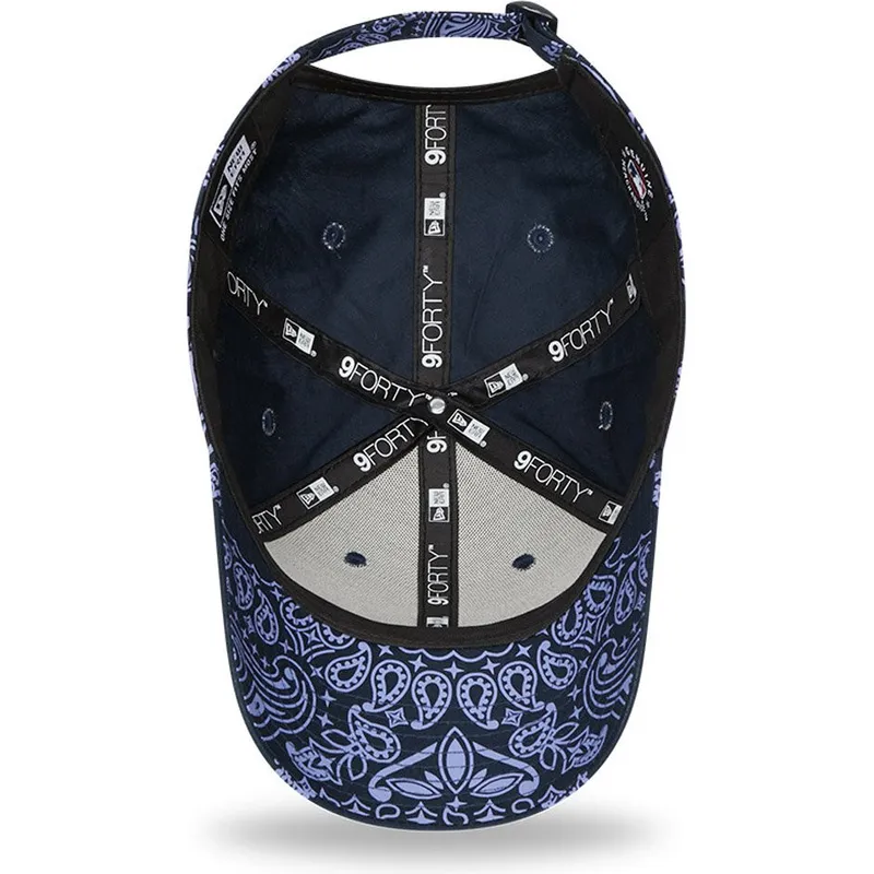 cepice-zaoblena-namornicka-modra-nastavitelny-9forty-paisley-print-new-york-yankees-mlb-new-era
